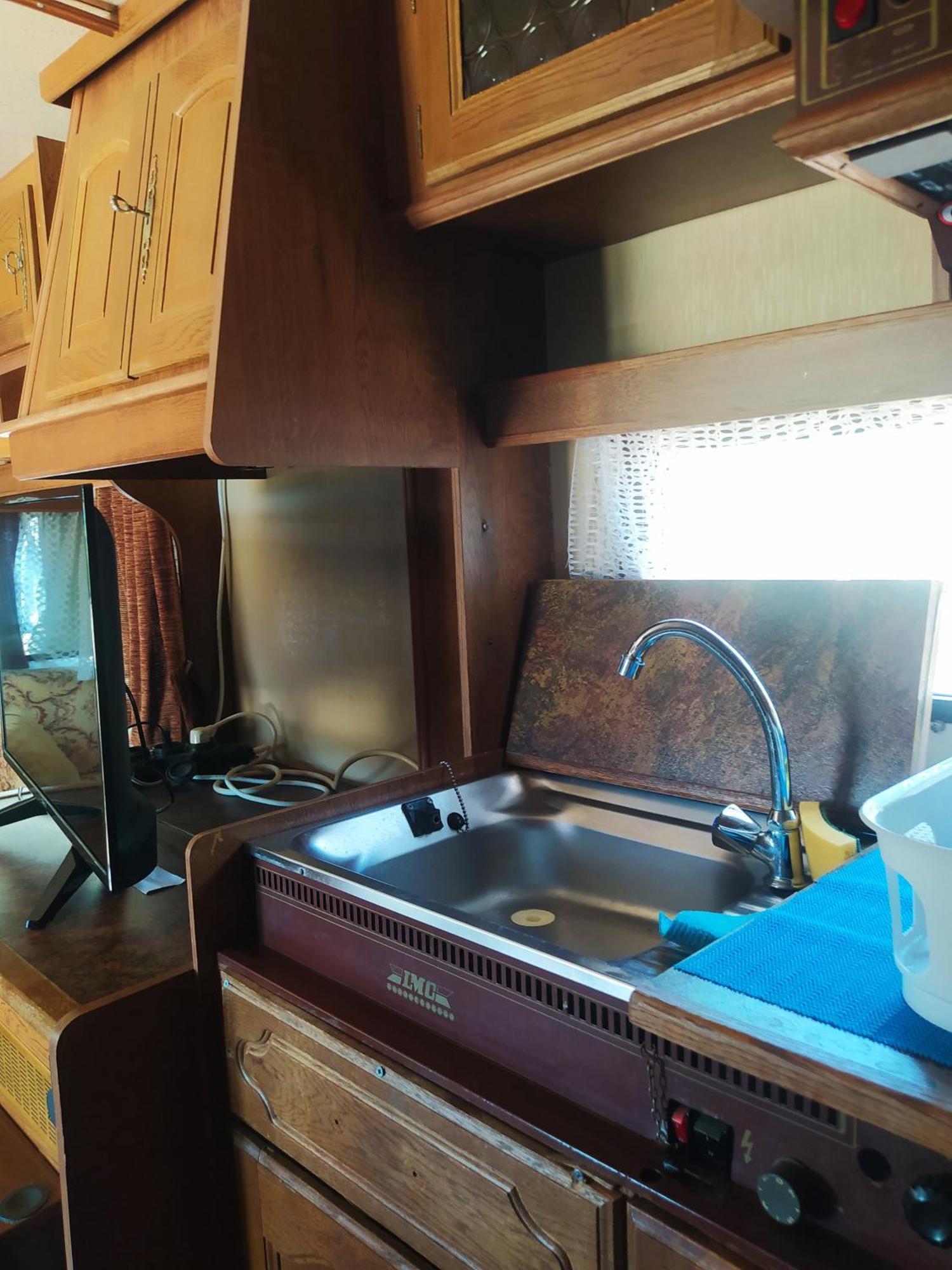 Hydraswave Caravan Campsite